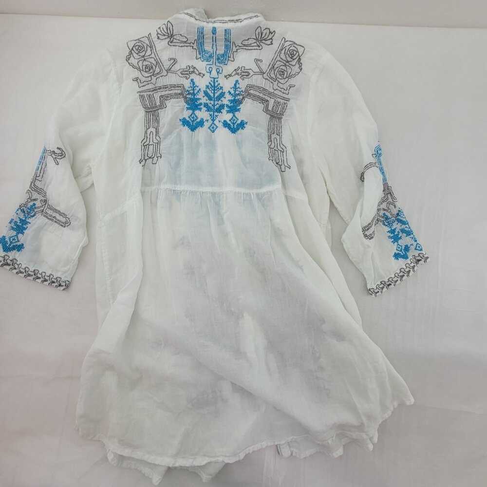 Sundance Tunic Women's M White Blue Lightweight Cotton Embroidered Shirt - Picture 13 of 16